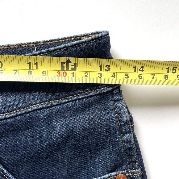 Madewell Curvy High-Rise Skinny Jeans in Woodland Wash TENCEL Denim - Picture 7 of 13